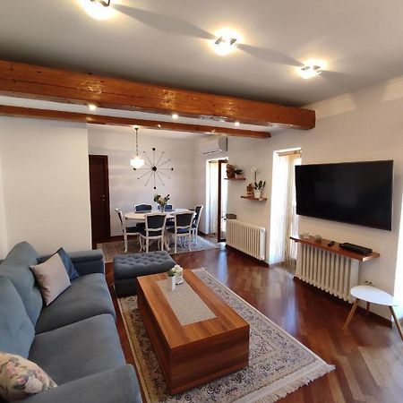 Deluxe Apartment Lejla - Free Garage Parking Sarajevo Ngoại thất bức ảnh