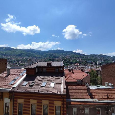 Deluxe Apartment Lejla - Free Garage Parking Sarajevo Ngoại thất bức ảnh
