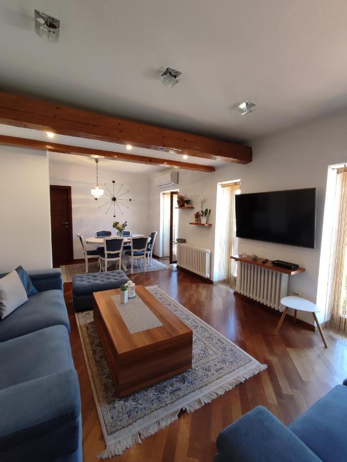 Deluxe Apartment Lejla - Free Garage Parking Sarajevo Ngoại thất bức ảnh