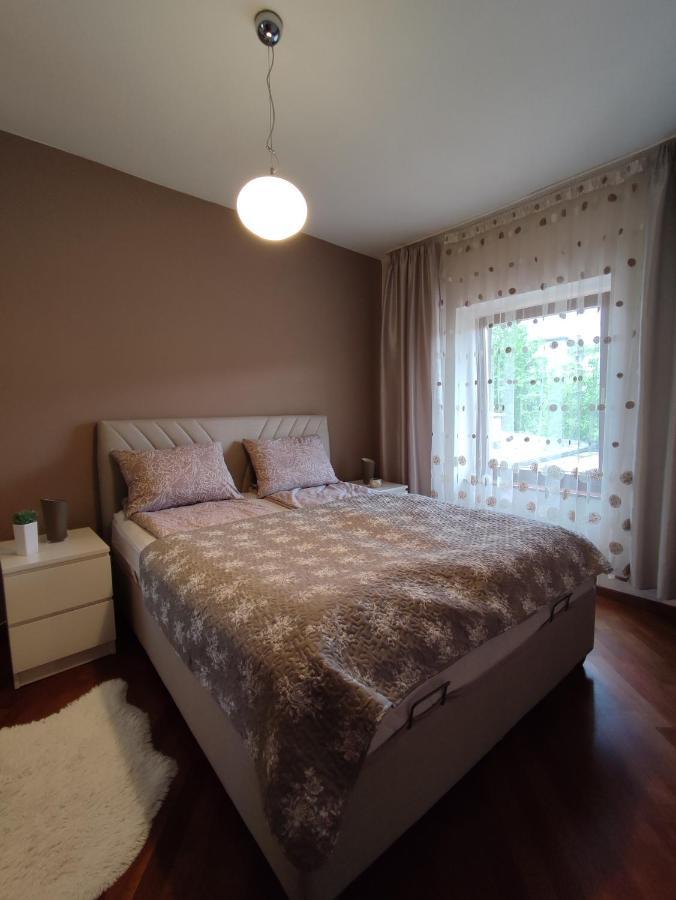 Deluxe Apartment Lejla - Free Garage Parking Sarajevo Ngoại thất bức ảnh